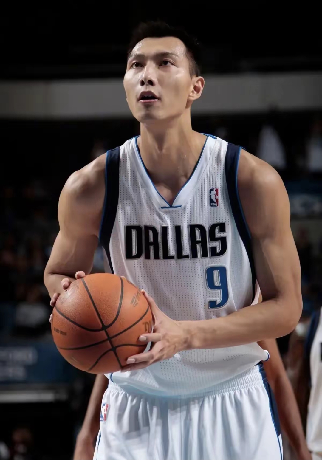 关于赛地聚焦——CBA季后赛转会期热度飙升，斯图加特绝杀压哨，悬念犹存，控场能力受关注的信息南宫